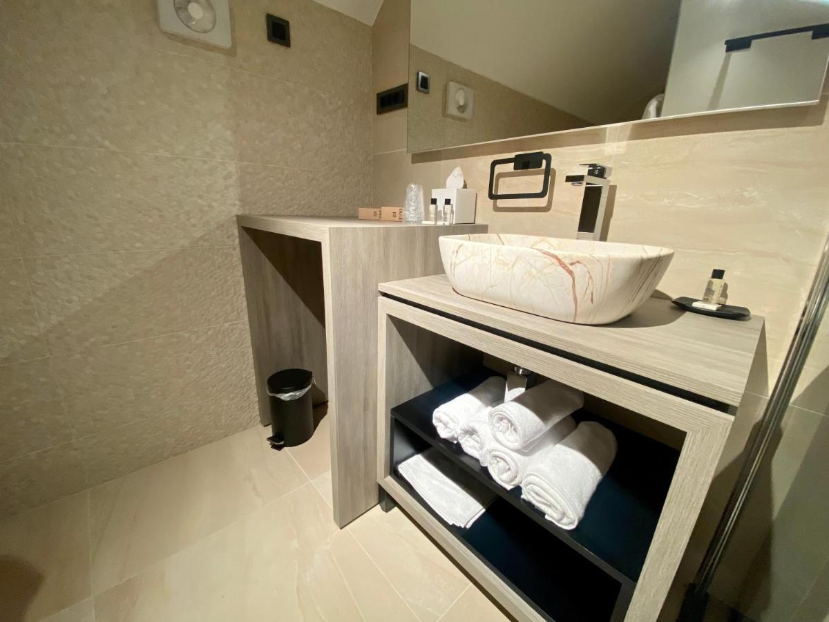 Boutique Hotel Zbilje Екстериор снимка