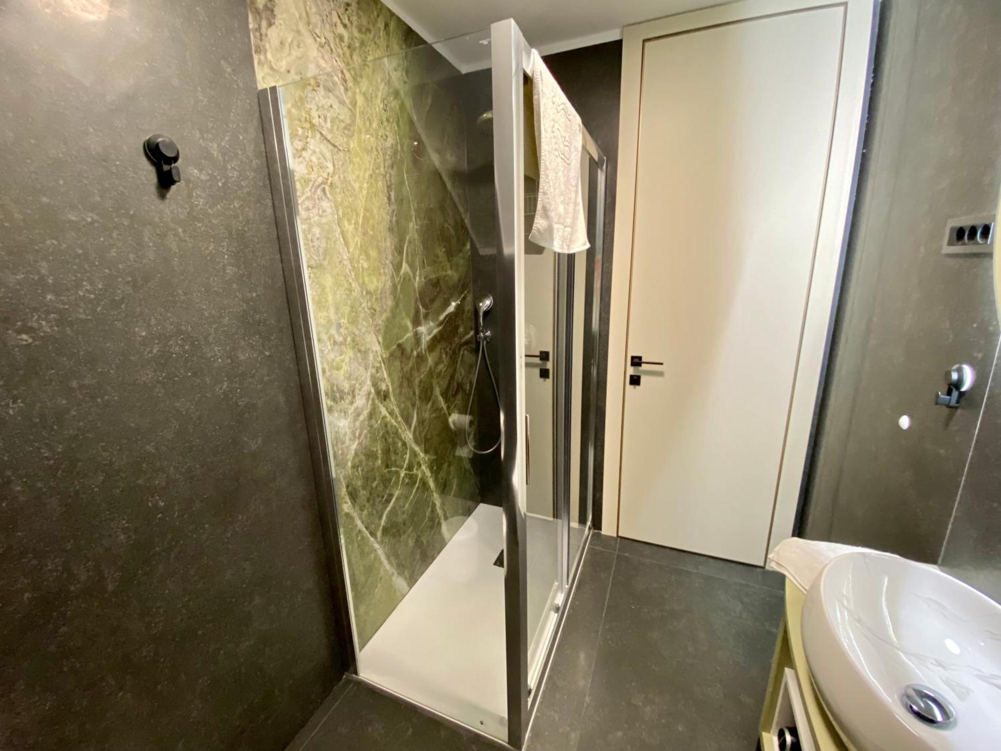 Boutique Hotel Zbilje Екстериор снимка